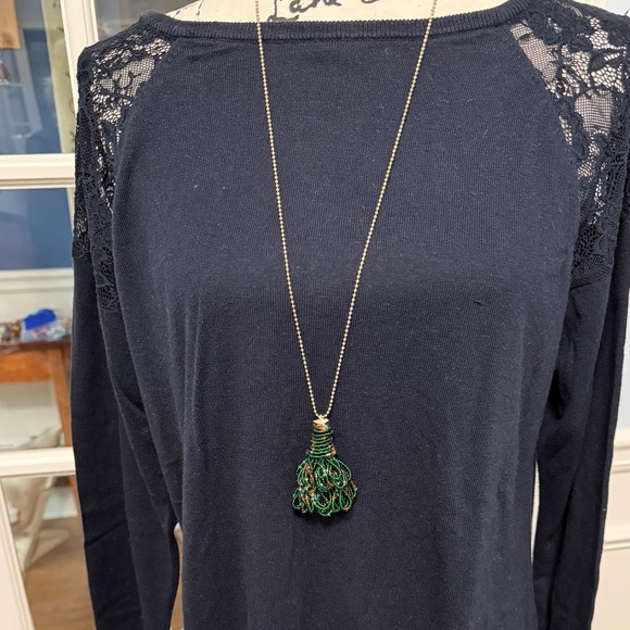 Christmas Tree Beaded Necklace EUC - Picture 1 of 3
